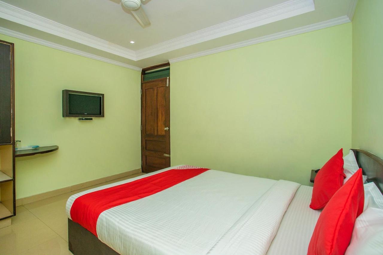 Oyo 25121 Bns Lodge Bengalúr Exteriér fotografie